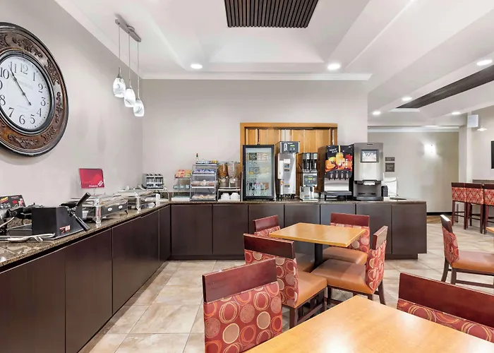 Best Western Plus Albert Lea I-90/I-35 Hotel