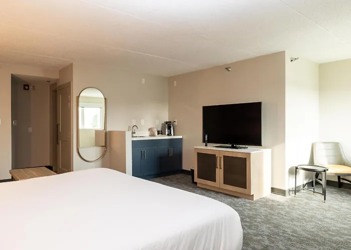 Doubletree By Hilton Austin, Mn